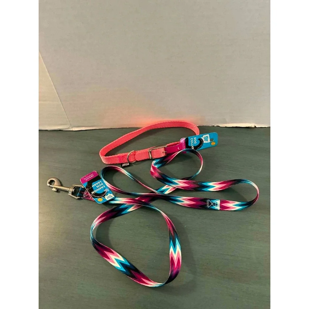 Play On Dog Leash and Collar Set Small Pink Multi Color NWT Chevron Print